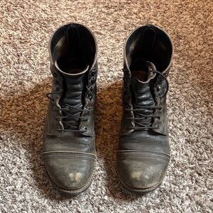Red Wing Shoes - Iron Ranger - Leather Boots Men’s 9
